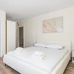 Cozy In Mundanije