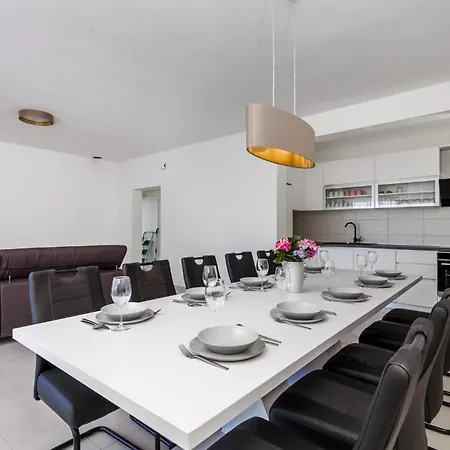 Cozy In With Wifi Vakantiehuis